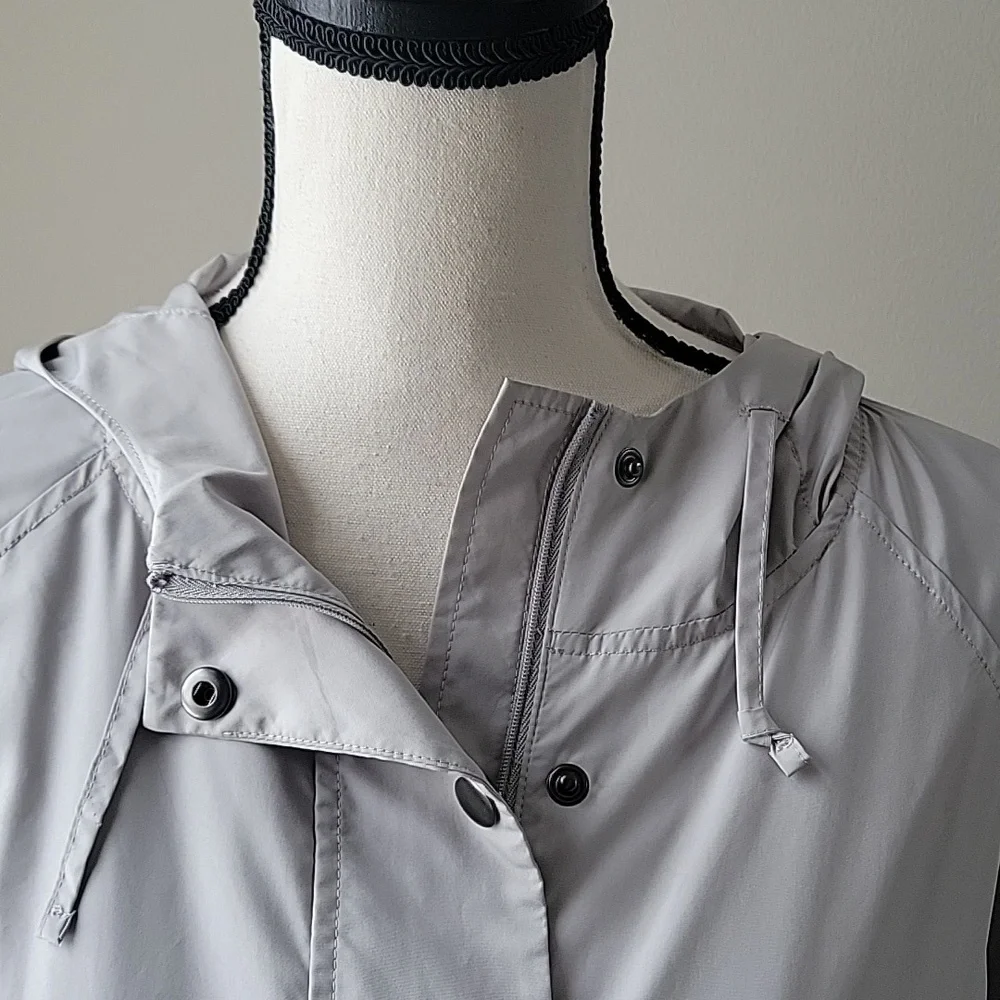 Pure Jill by J. Jill Zip Up Womens Light Jacket With Hood and Pockets Small Gray